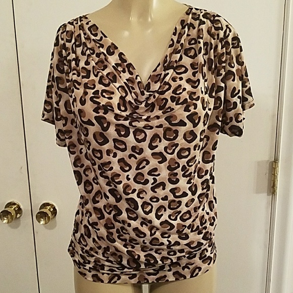 LEOPARD  PRINT TOP - Picture 7 of 7